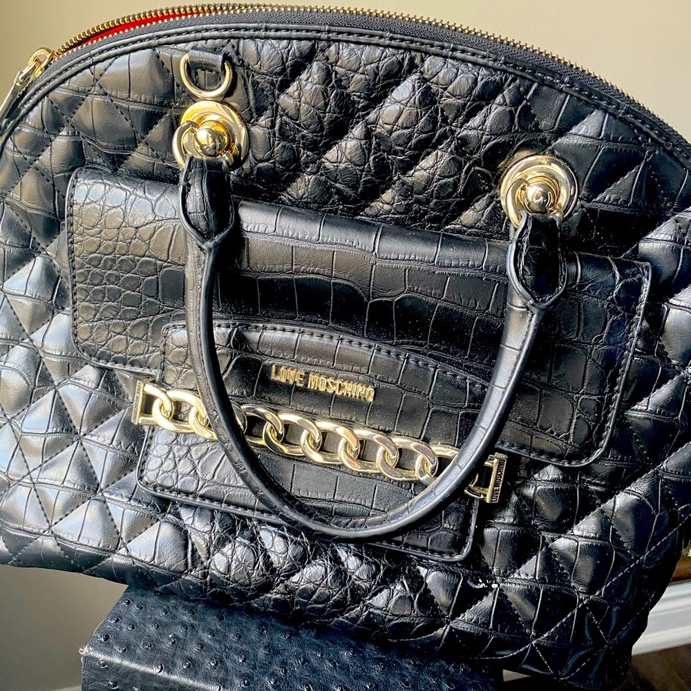 Moschino calf leather bag authentic and brand new with tags